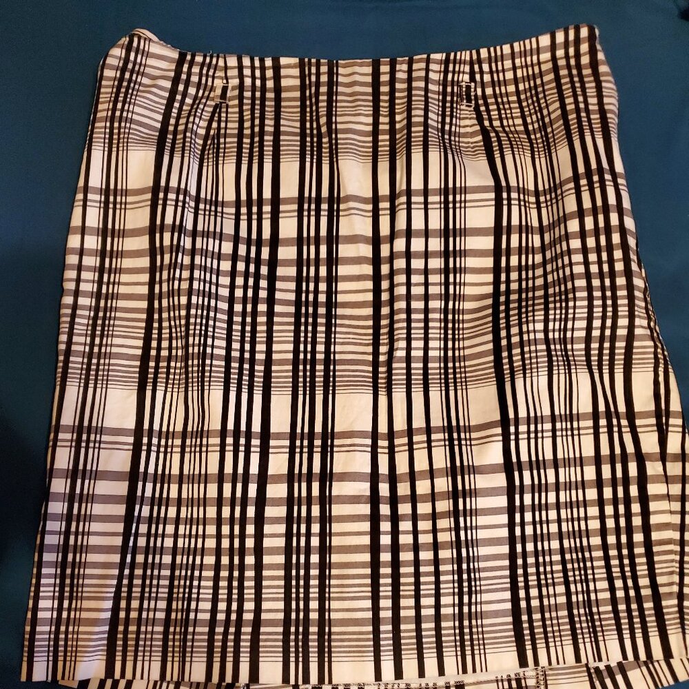 Plaid skirt